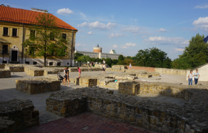 Plac po Farze